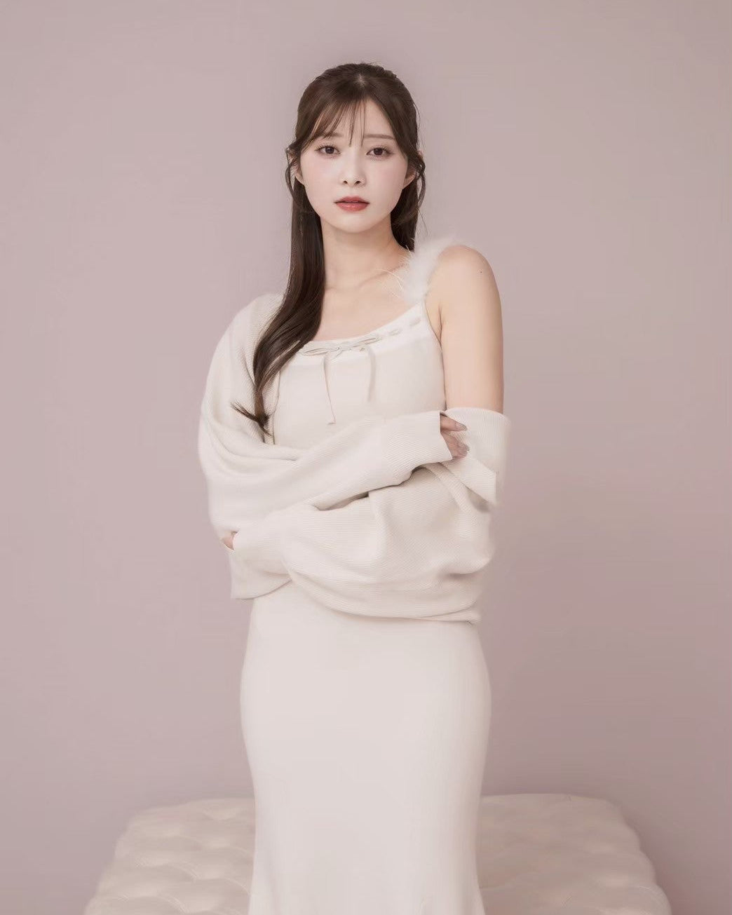 モデル身長：160cm / 着用カラー：ライトベージュ