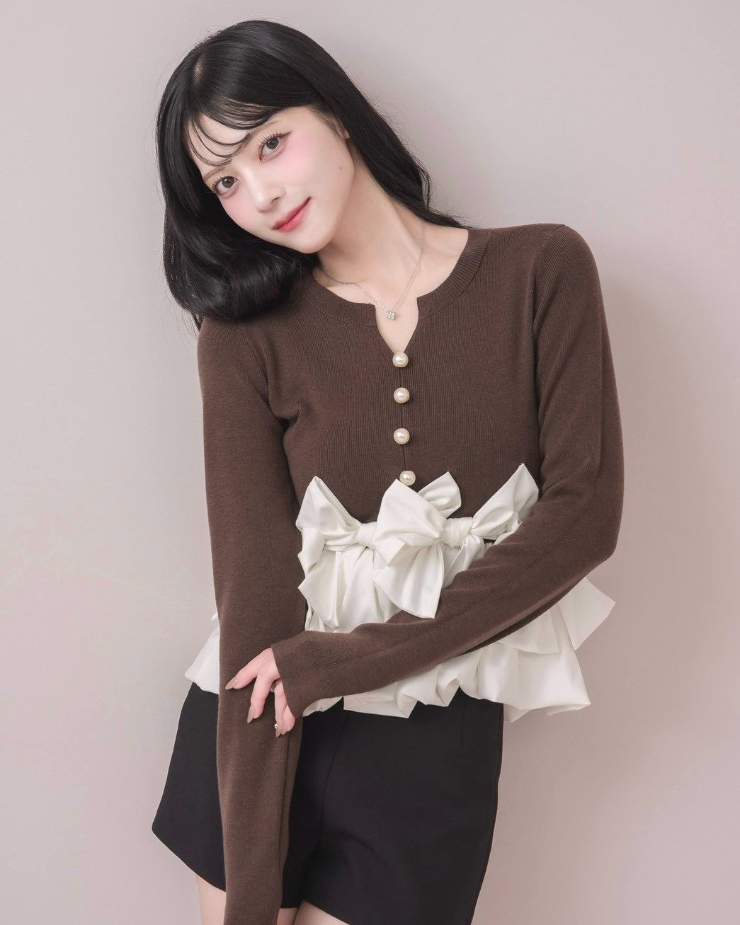 モデル身長：164cm / 着用カラー：ブラウン