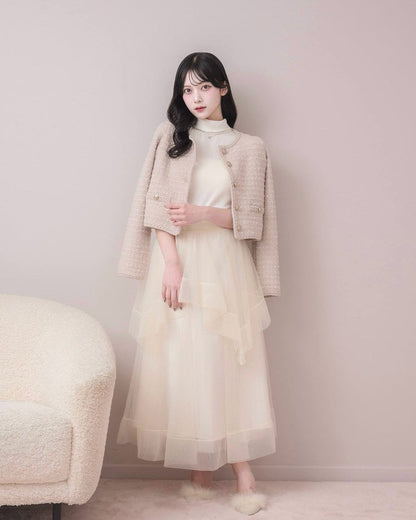 モデル身長：164cm / 着用カラー：アイボリー