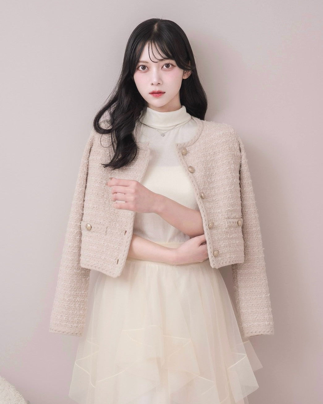 モデル身長：164cm / 着用カラー：アイボリー