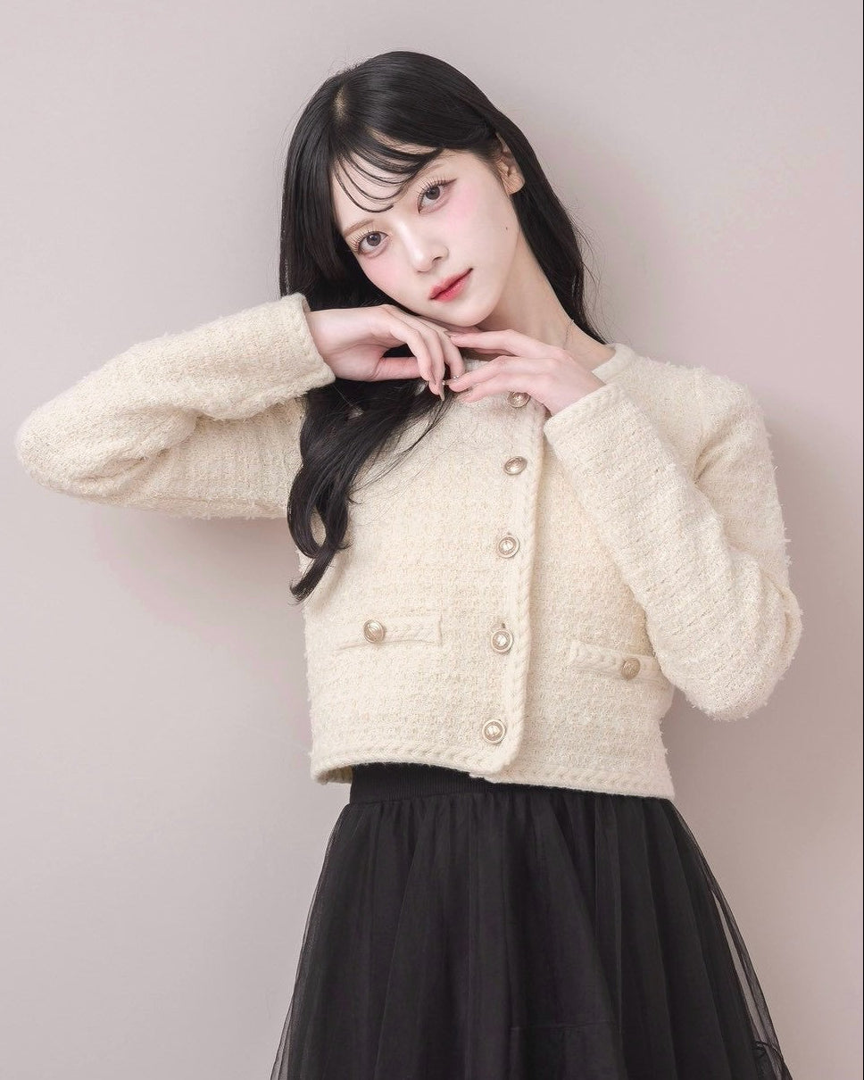 モデル身長：164cm / 着用カラー：アイボリー