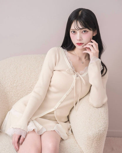 モデル身長：164cm / 着用カラー：ライトベージュ