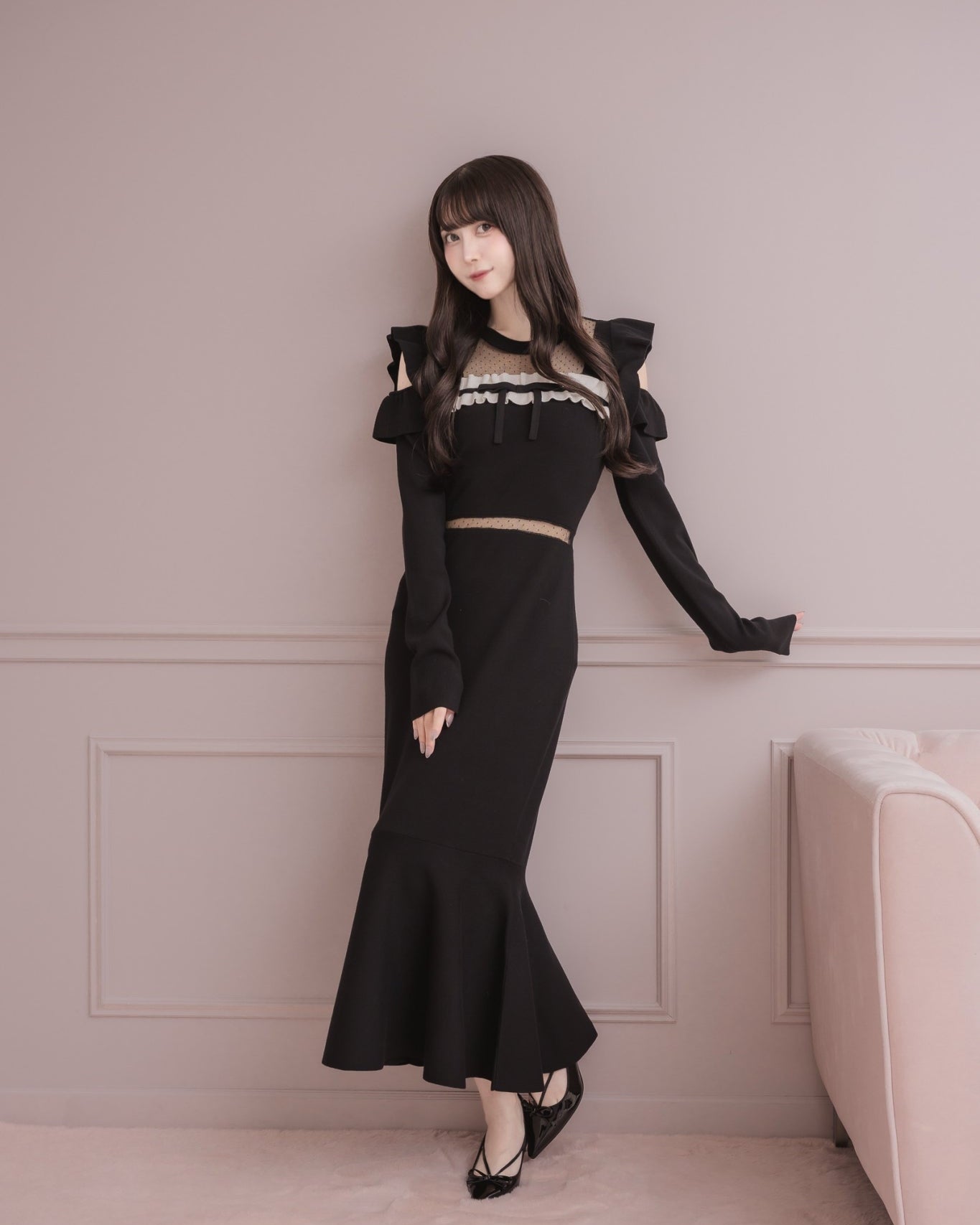 モデル身長：159cm / 着用カラー：ブラック×ブラック