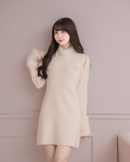 モデル身長：159cm / 着用カラー：ピンクベージュ