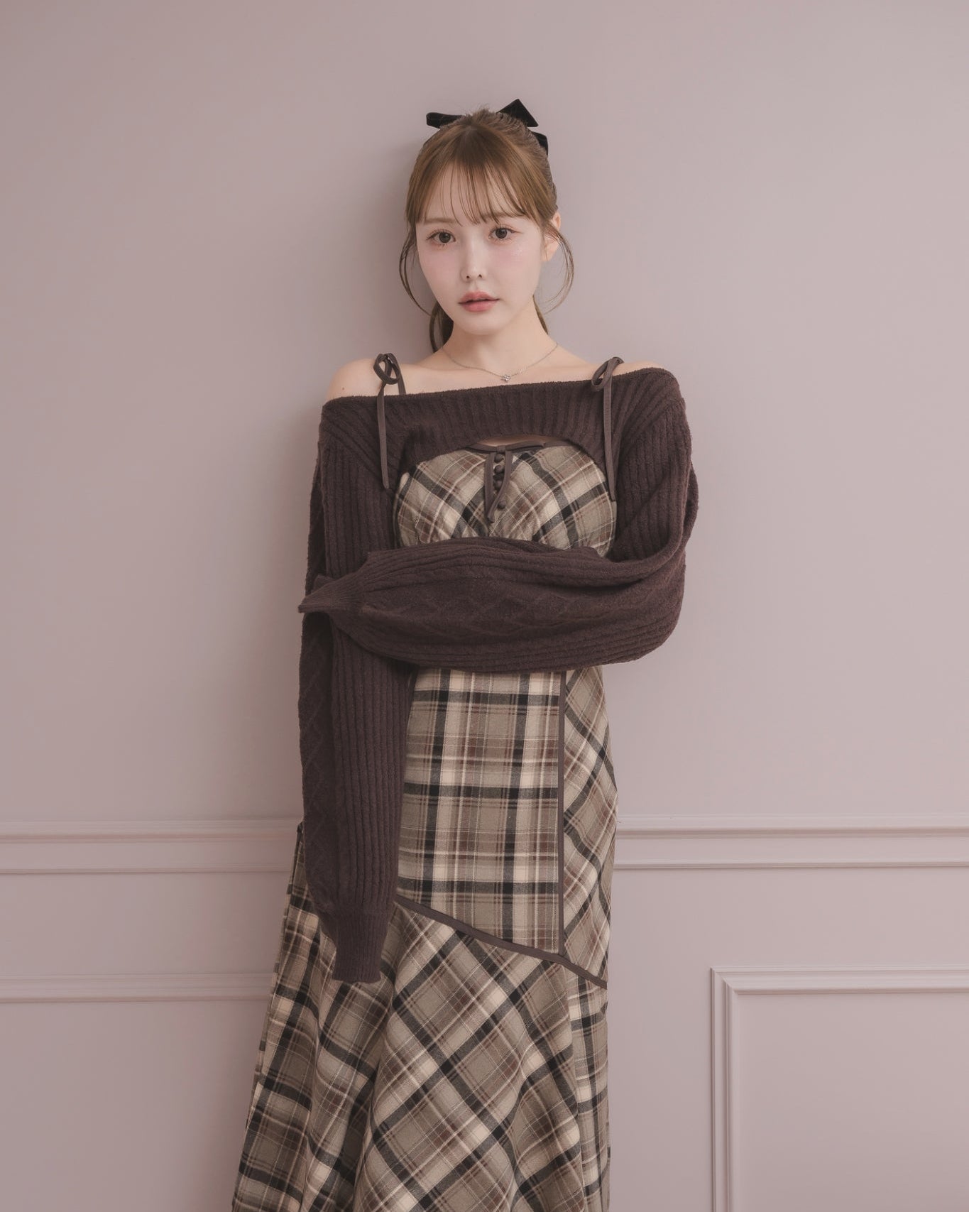 モデル身長：166cm / 着用カラー：ブラウンチェック