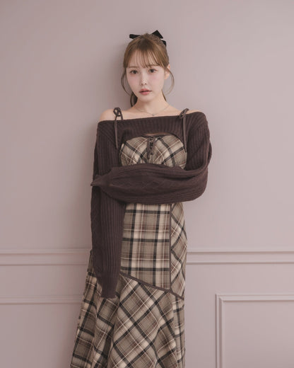 モデル身長：166cm / 着用カラー：ブラウンチェック