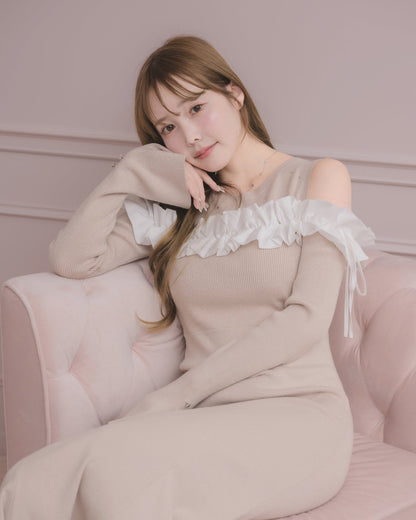 モデル身長：166cm / 着用カラー：ピンクベージュ