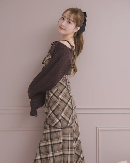 モデル身長：166cm / 着用カラー：ブラウンチェック