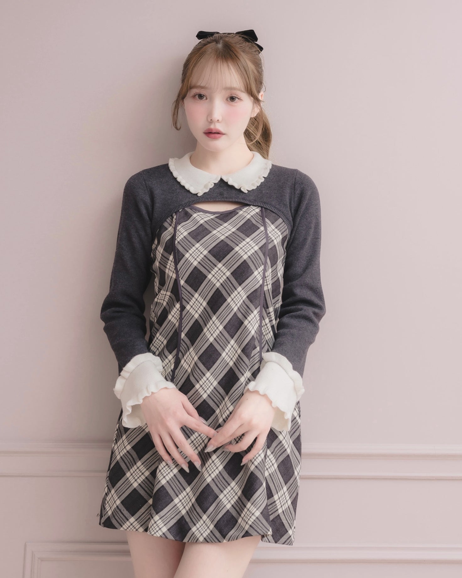 モデル身長：166cm / 着用サイズ：Sサイズ/ 着用カラー：チャコール