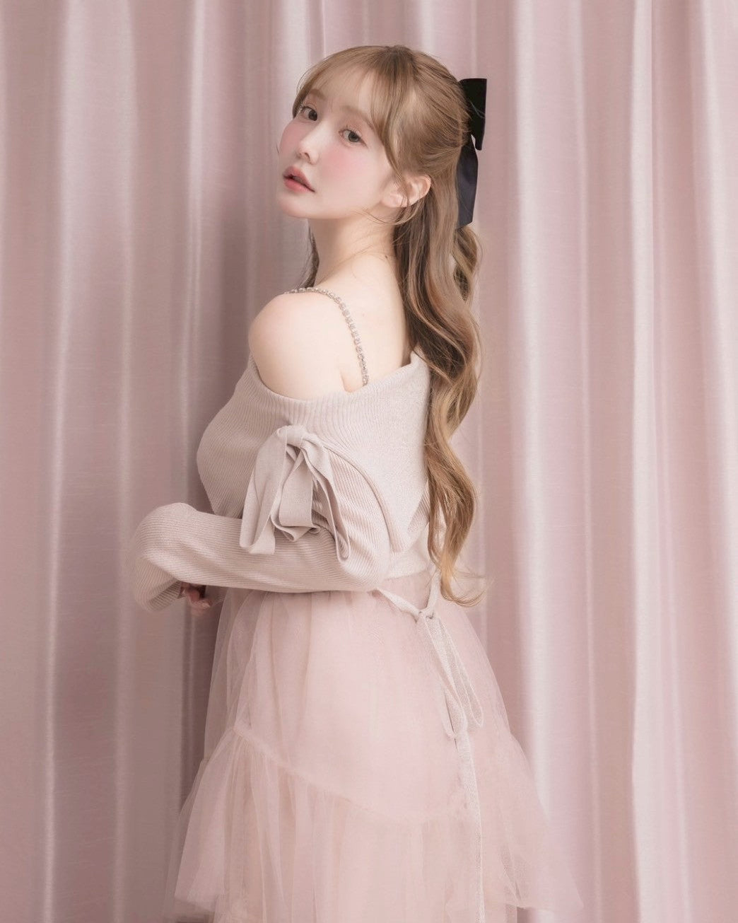 モデル身長：166cm / 着用カラー：ピンク