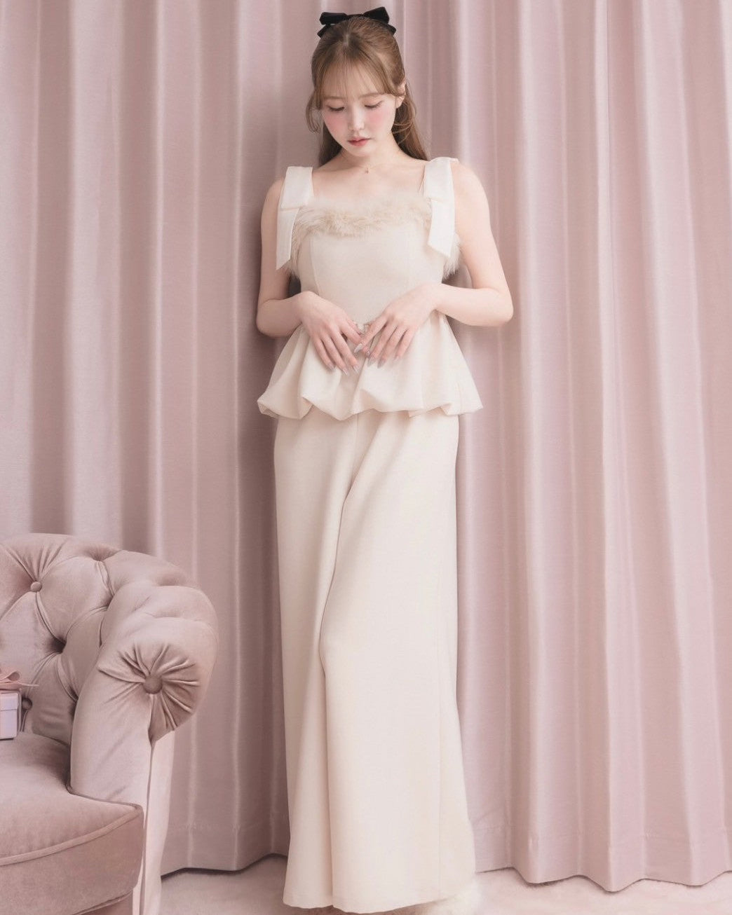 モデル身長：166cm / 着用カラー：ベージュ