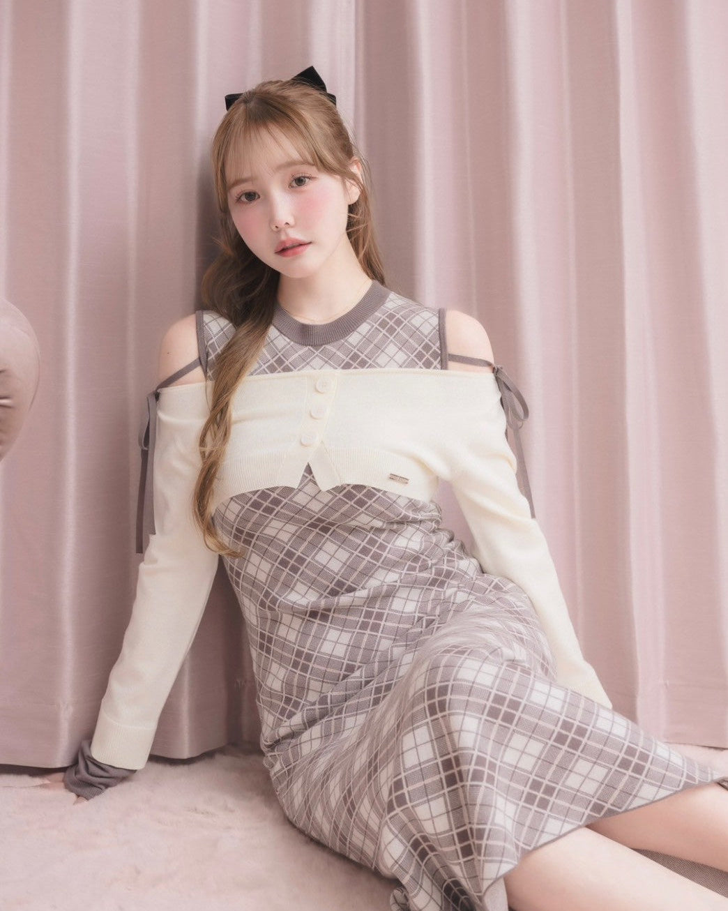 モデル身長：166cm / 着用カラー：チャコール