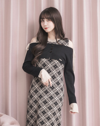 モデル身長：159cm / 着用カラー：ベージュ