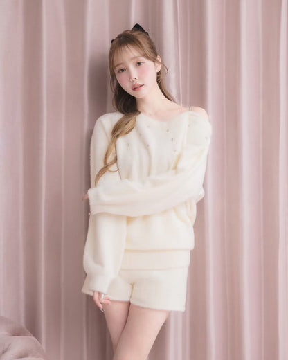 モデル身長：166cm / 着用カラー：アイボリー