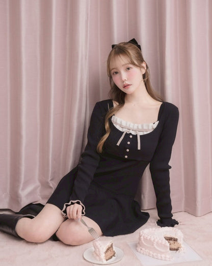 モデル身長：166cm / 着用カラー：ブラック×ピンク