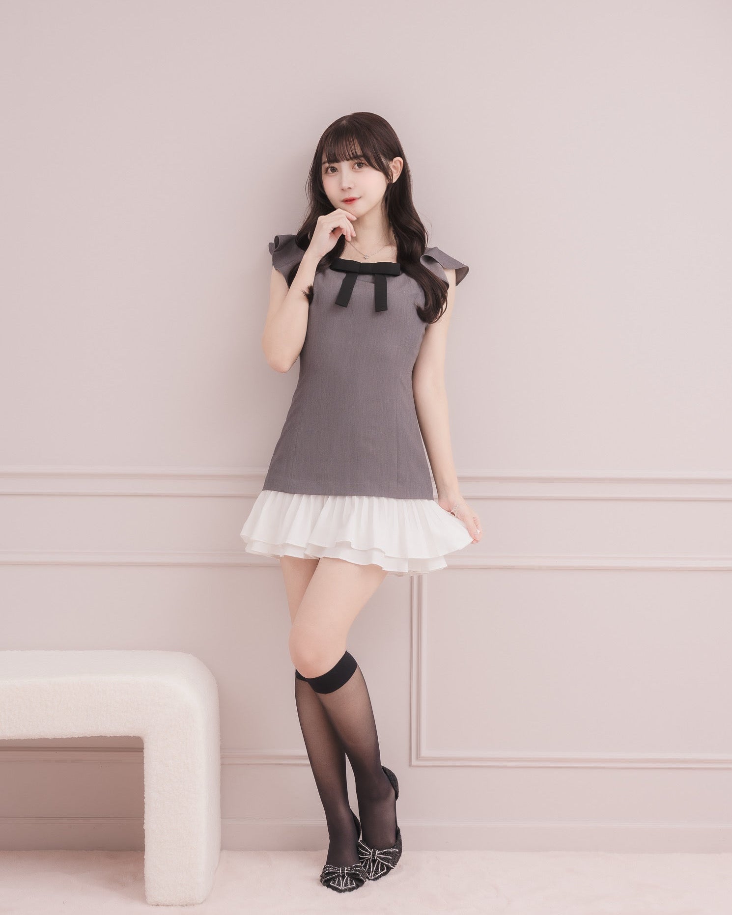 モデル身長：159cm / 着用カラー：チャコール/着用サイズ：Sサイズ