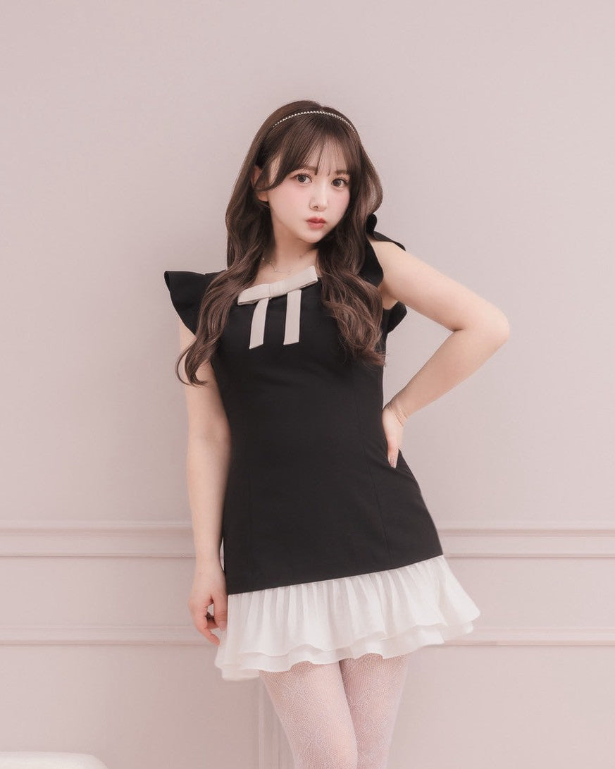 モデル身長：151cm / 着用カラー：ブラック着用サイズ：Sサイズ