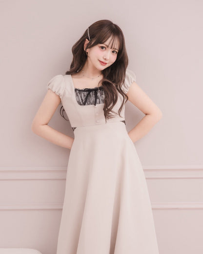 モデル身長：151cm / 着用カラー：ピンクベージュ