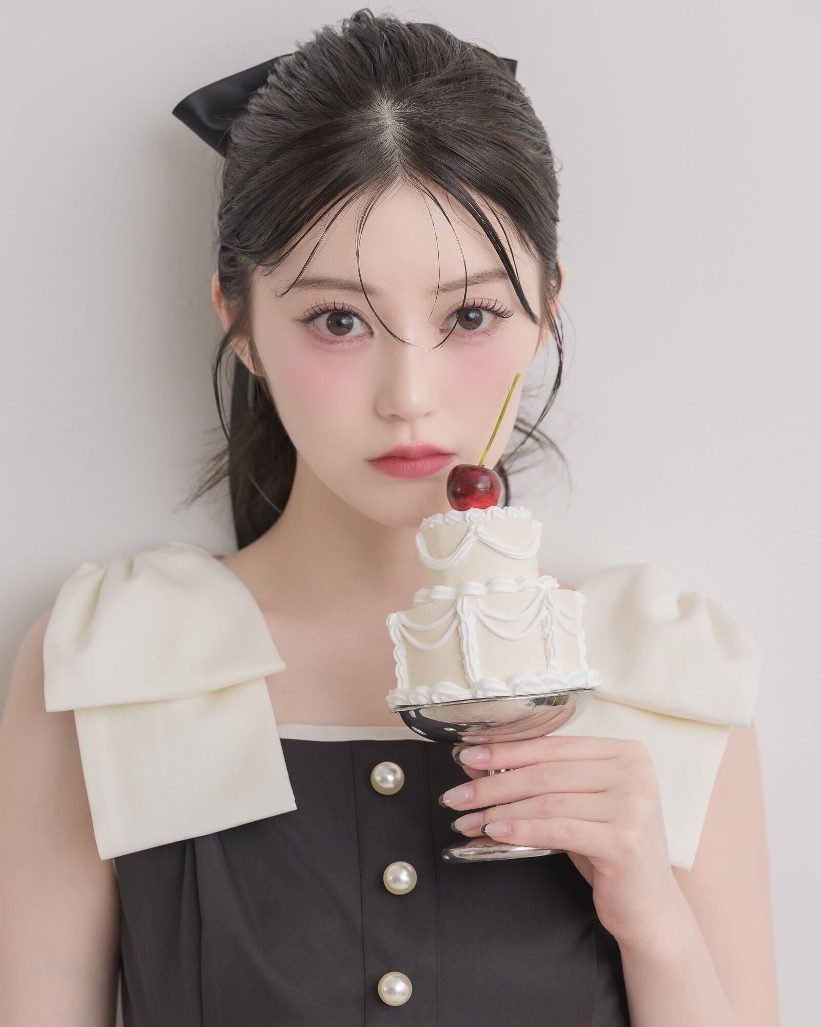 モデル身長：157cm / 着用カラー：ブラック