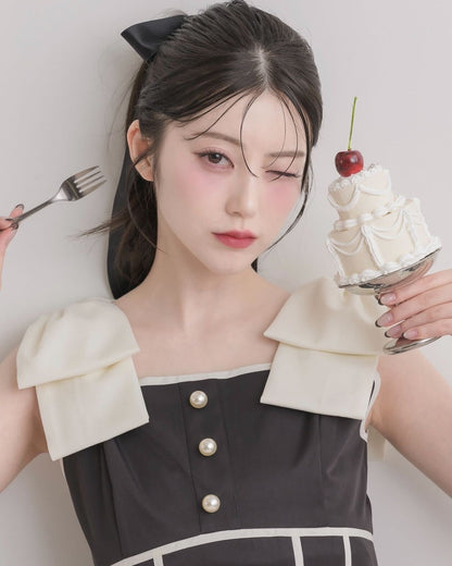 モデル身長：157cm / 着用カラー：ブラック