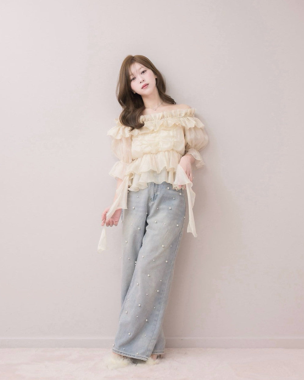 モデル身長：155cm / 着用カラー：アイボリー