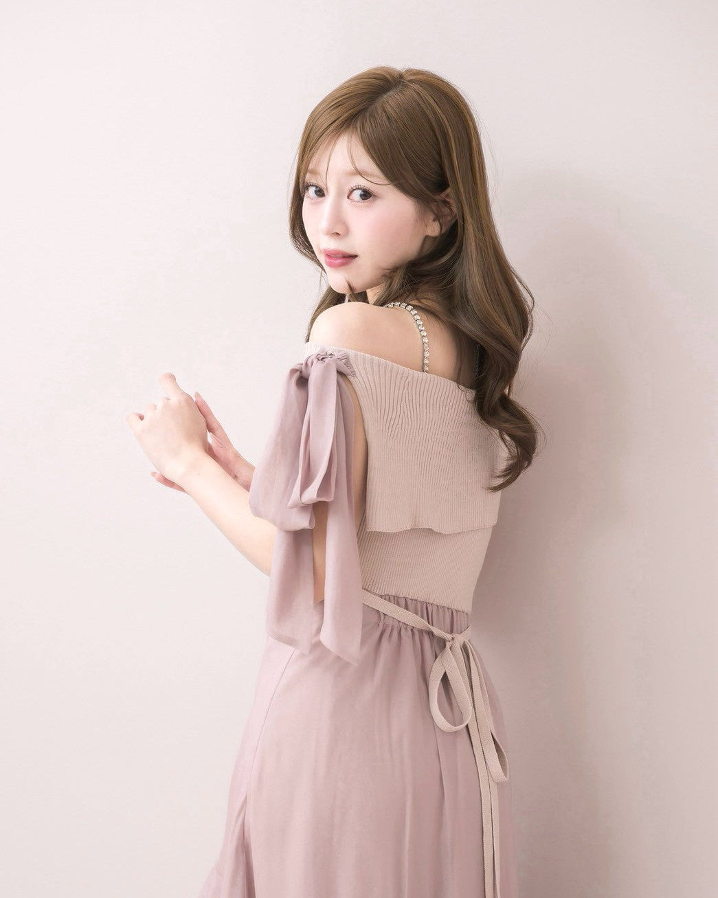 モデル身長：155cm / 着用カラー：ピンク