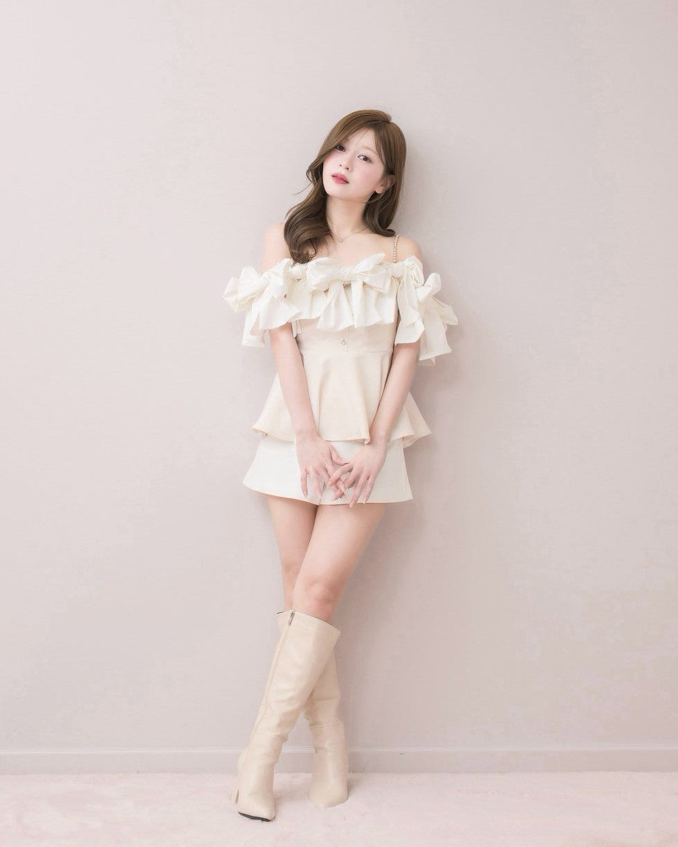 モデル身長：155cm / 着用カラー：アイボリー