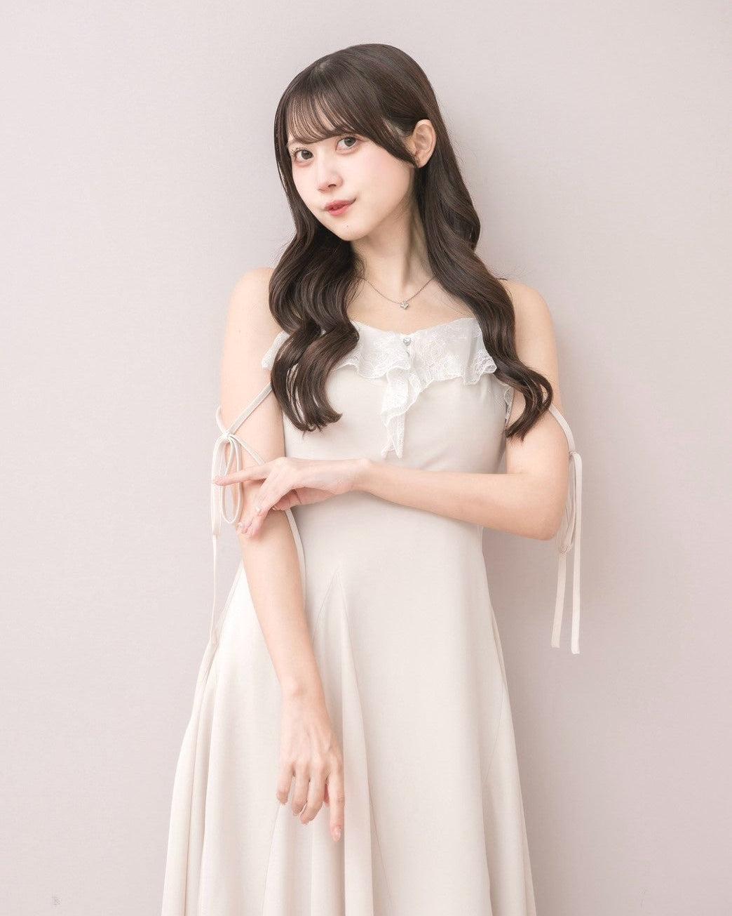 モデル身長：159cm / 着用カラー：ピンク
