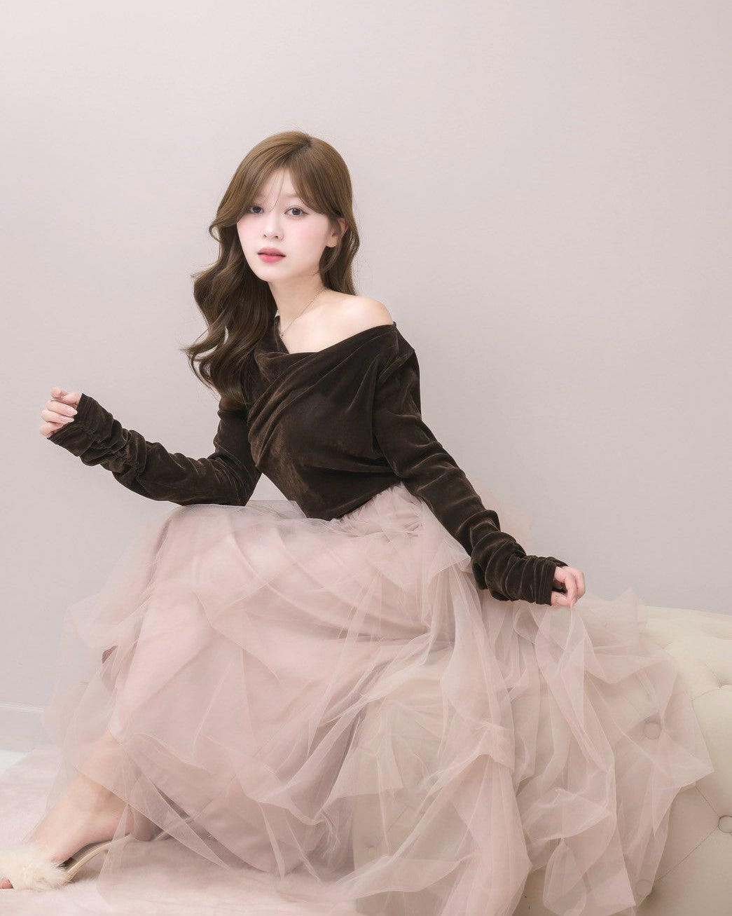 モデル身長：155cm / 着用カラー：ブラウン