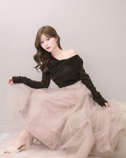 モデル身長：155cm / 着用カラー：ブラウン