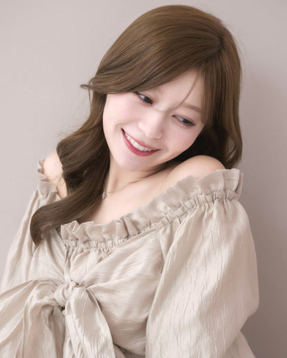 モデル身長：155cm / 着用カラー：ピンクベージュ