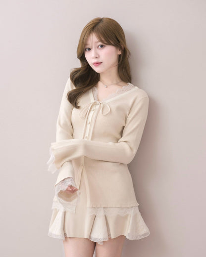 モデル身長：155cm / 着用カラー：ライトベージュ