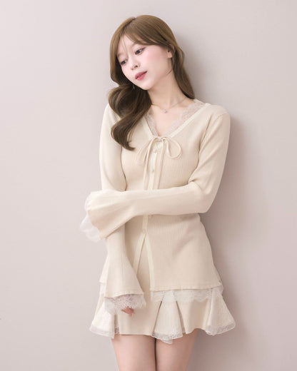 モデル身長：155cm / 着用カラー：ライトベージュ