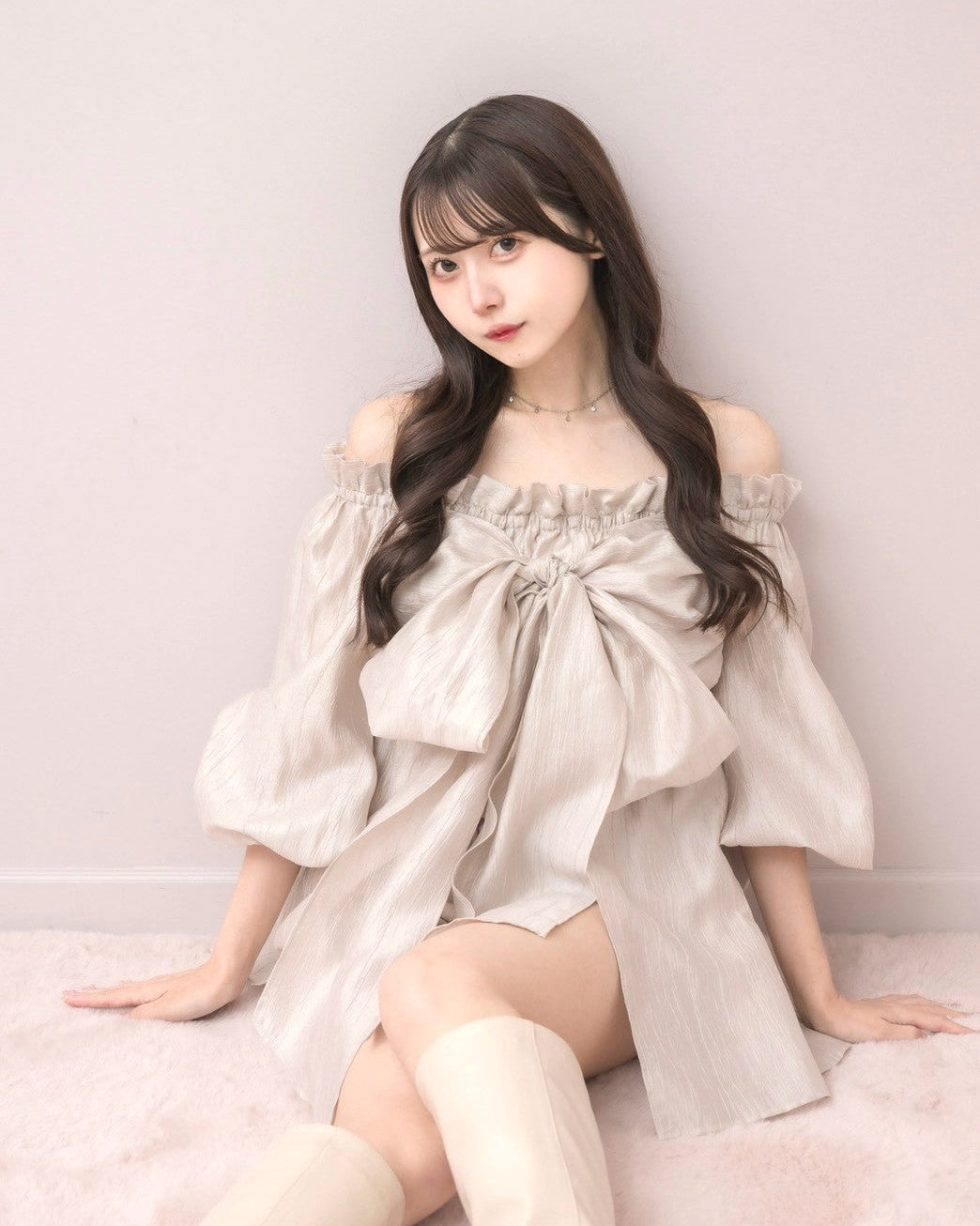 モデル身長：159cm / 着用カラー：ピンクベージュ
