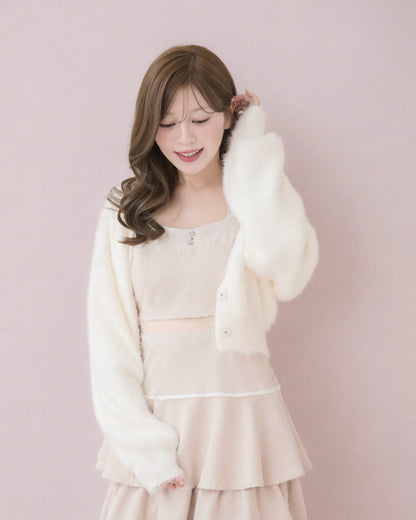 モデル身長：155cm / 着用カラー：ホワイト