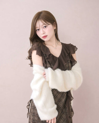 モデル身長：155cm / 着用カラー：ホワイト