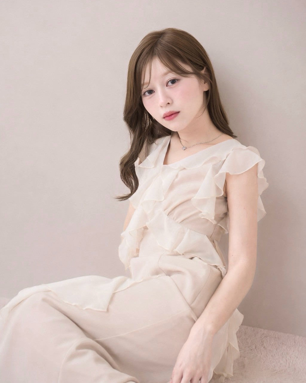 モデル身長：155cm / 着用カラー：ピンクベージュ