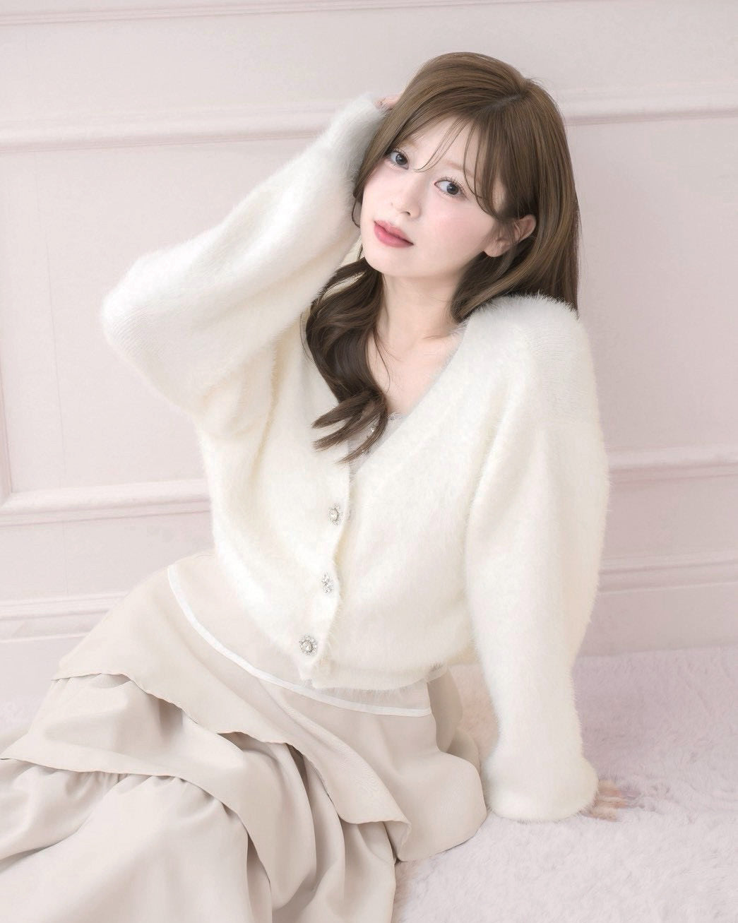 モデル身長：155cm / 着用カラー：ホワイト