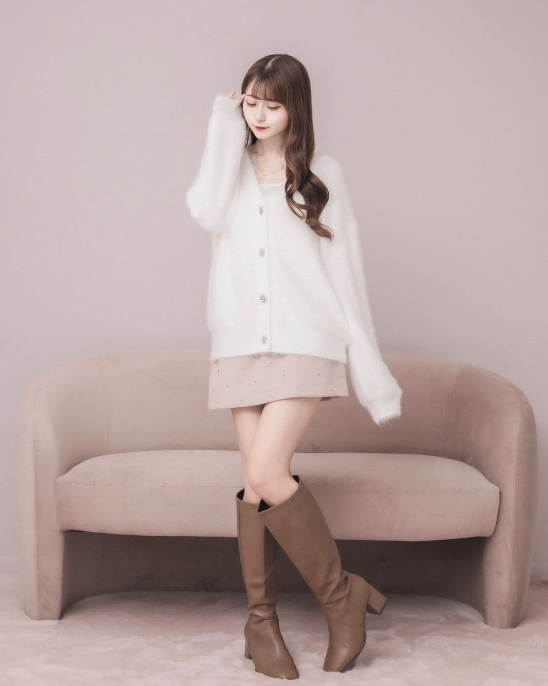 モデル身長：159cm / 着用カラー：ホワイト