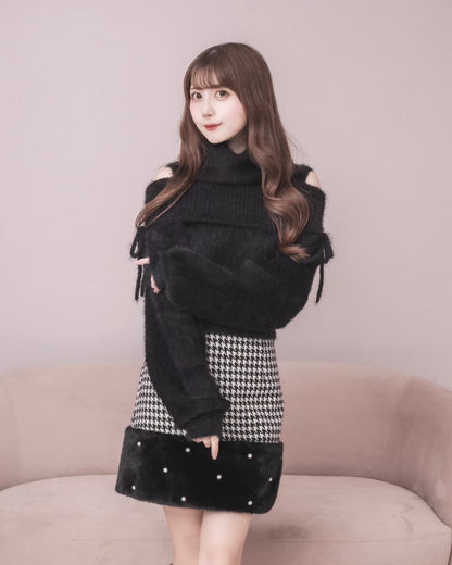 モデル身長：159cm / 着用カラー：ブラック×ホワイト