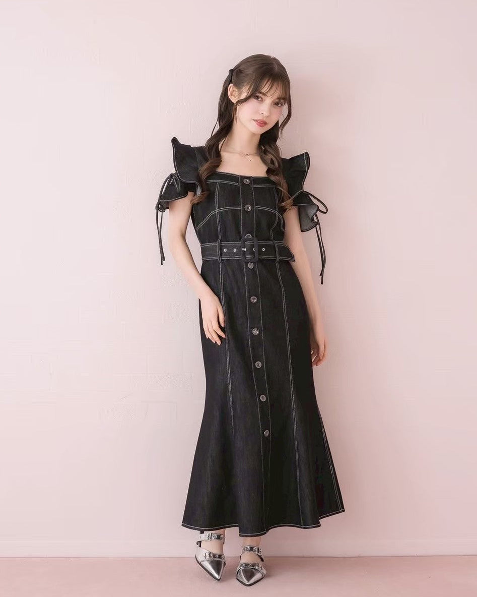 モデル身長：153cm / 着用カラー：ブラックデニム