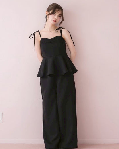 モデル身長：153cm / 着用カラー：ブラック