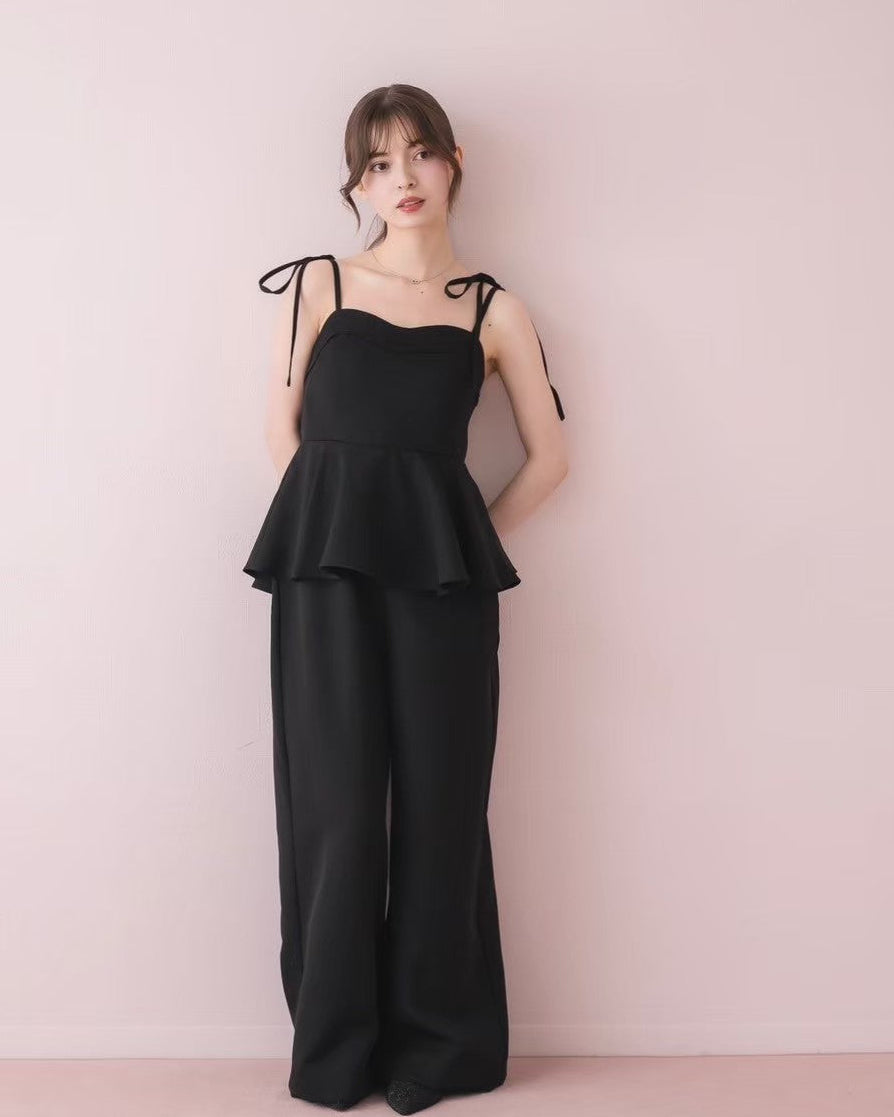 モデル身長：153cm / 着用カラー：ブラック