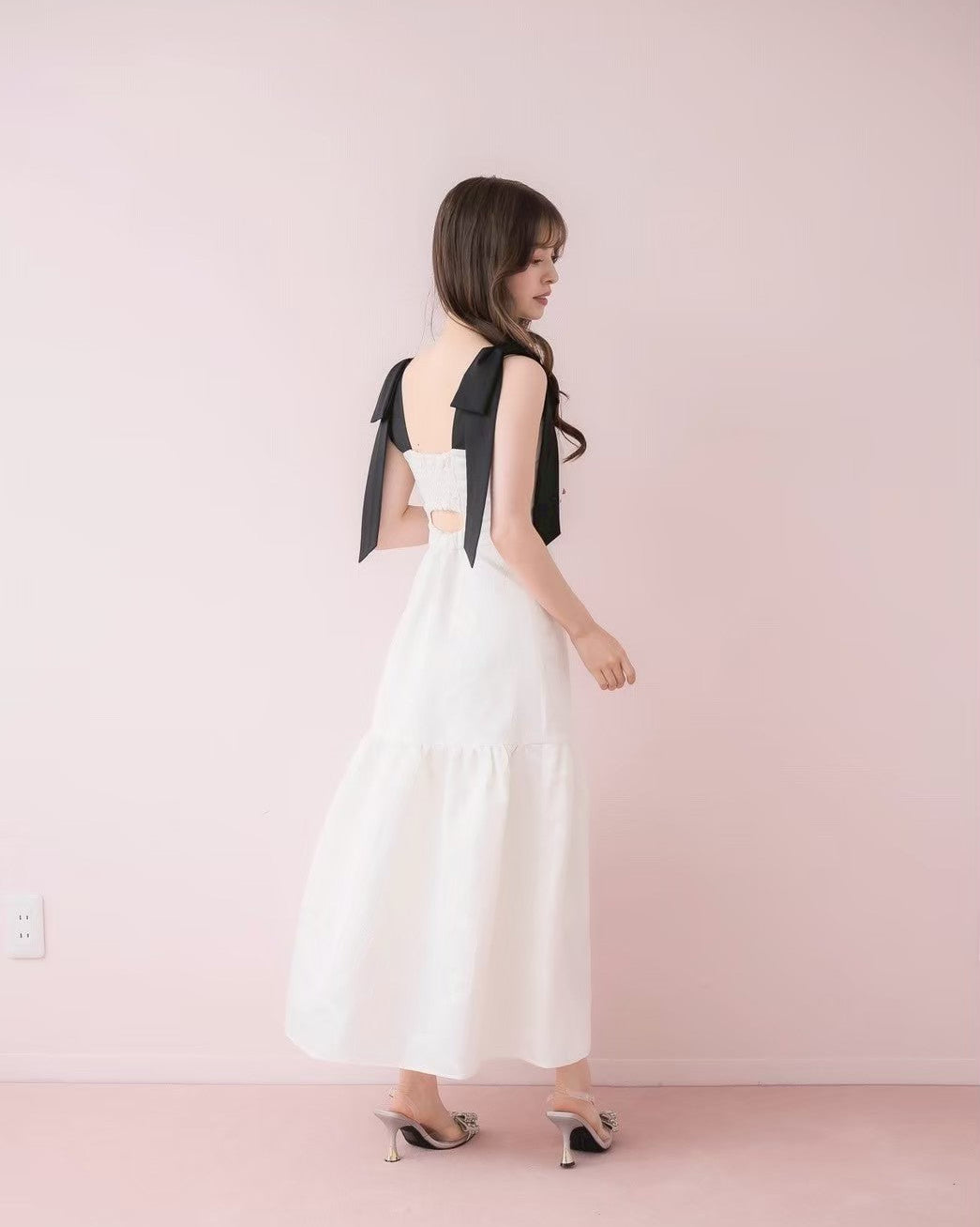 モデル身長：153cm / 着用カラー：アイボリー