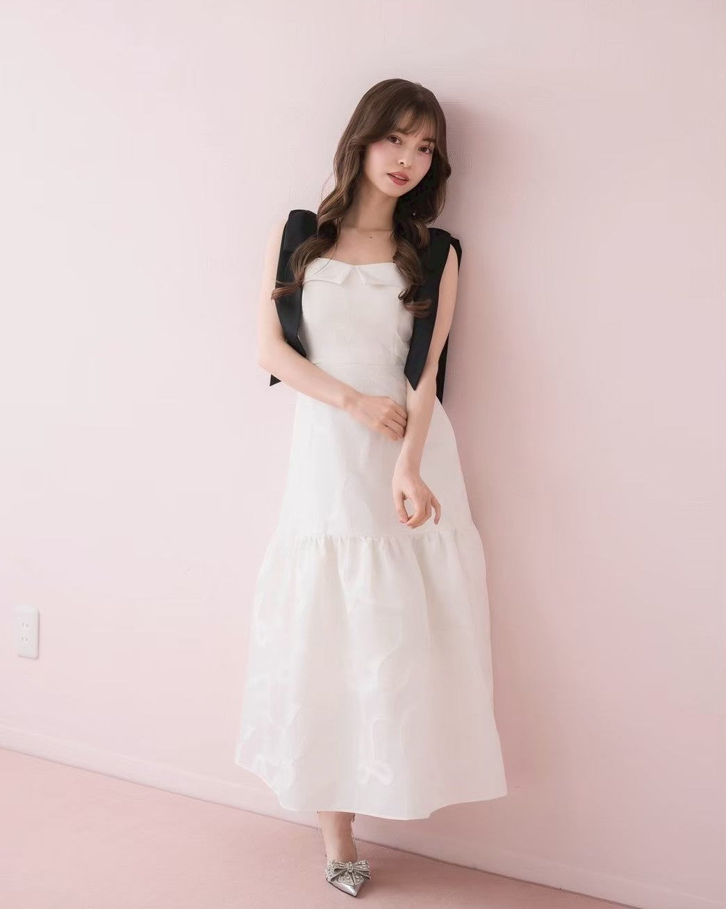 モデル身長：153cm / 着用カラー：アイボリー