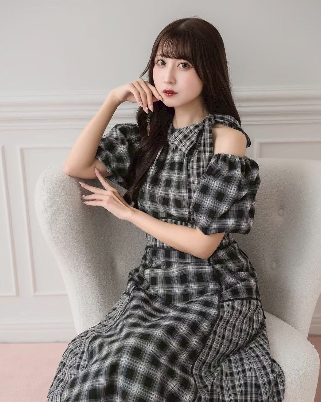 モデル身長：159cm/着用カラー：ブラックチェック