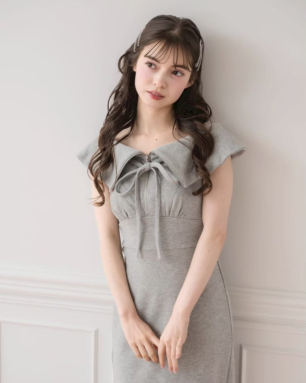 モデル身長：153cm/着用カラー：グレー