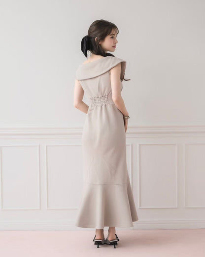 モデル身長：153cm/着用カラー：グレージュ
