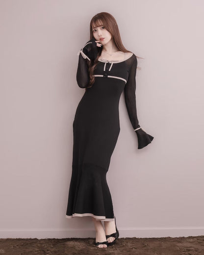 モデル身長：159cm / 着用カラー：ブラック