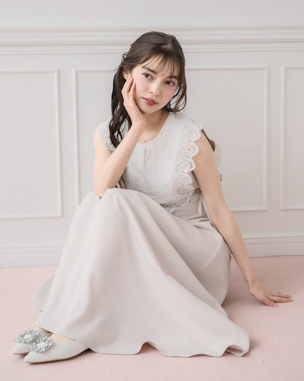 モデル身長：153cm/着用カラー：ピンクベージュ